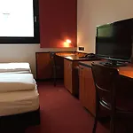 Ara Comfort Hotel