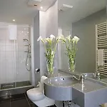 Ara Comfort Otel 4*