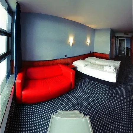 Hotel Ara Comfort 4*