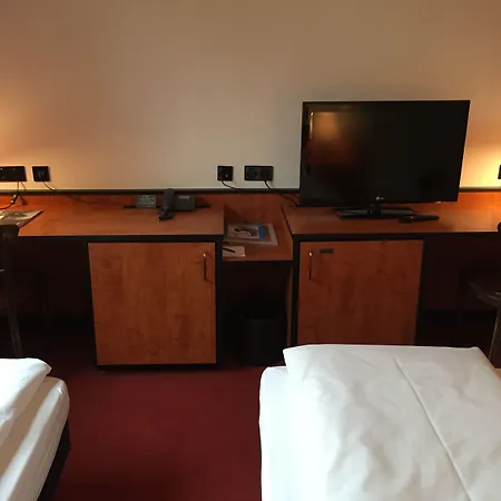 Отель Ara Comfort 4*