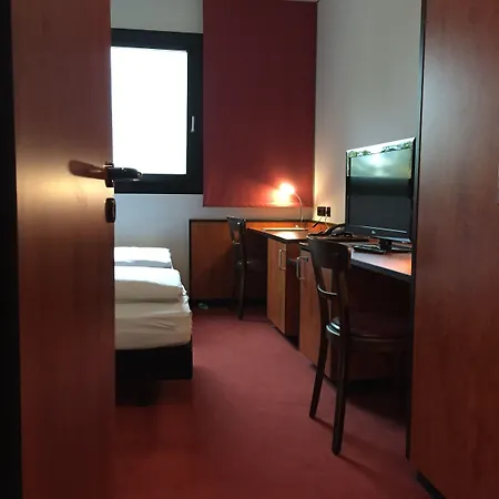 Ara Comfort 4* Ingolstadt