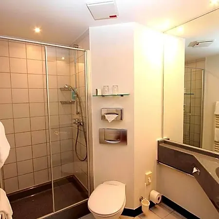 Ara Comfort 4* Ingolstadt