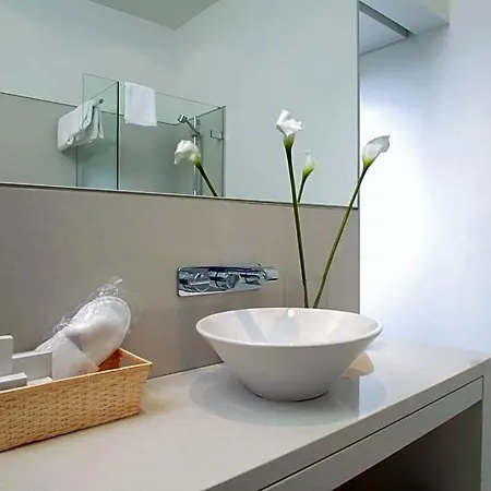 Ara Comfort Hotel