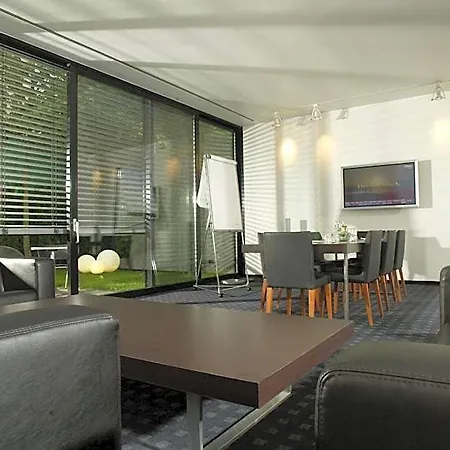 Ara Comfort Hotel 4*