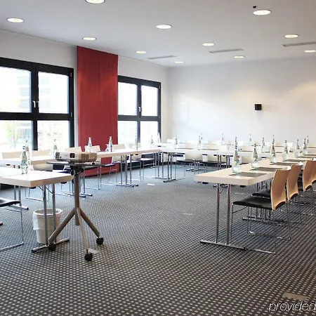 Ara Comfort 4* Ingolstadt