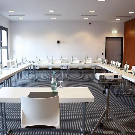 Ara Comfort 4* Ingolstadt